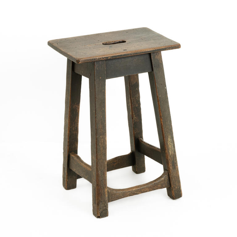 Pine Country Hand Hold Stool