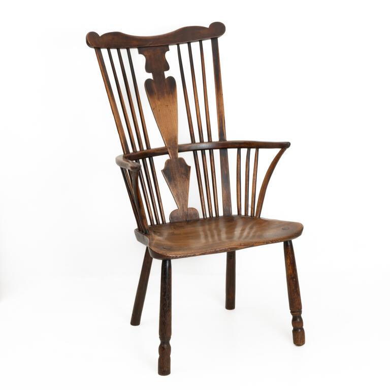 Thames Valley: Fruitwood Ash & Elm Splat Back Windsor Chair