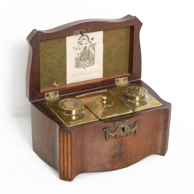 Dutch Mahogany Serpentine Tea Caddy